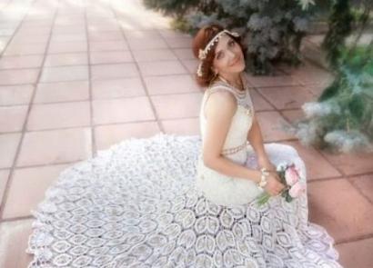 Свадебное платье, связанное с крючком